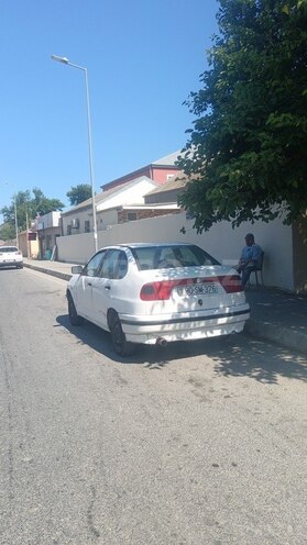 Volkswagen Polo-2