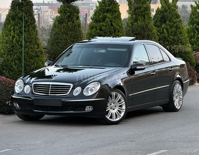 Mercedes E 240-2