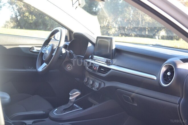 Kia Forte-14