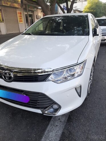 Toyota Camry-4