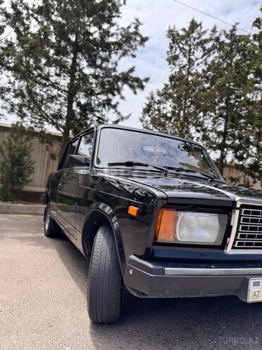 LADA (VAZ) 2107-5