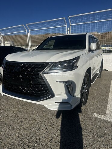 Lexus LX 570-10