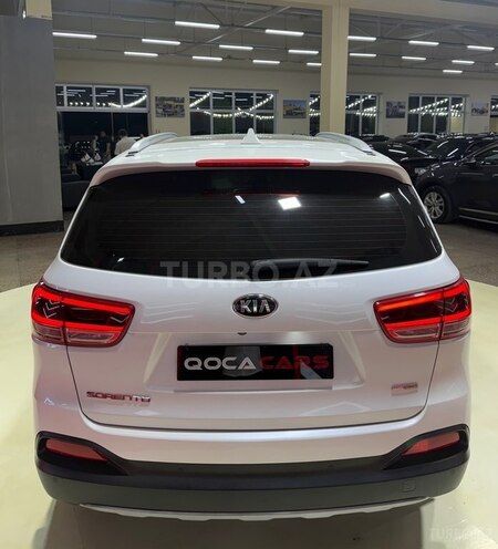 Kia Sorento-11