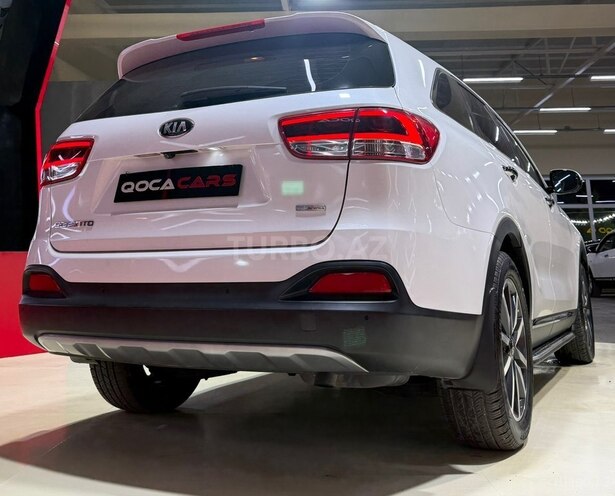 Kia Sorento-10