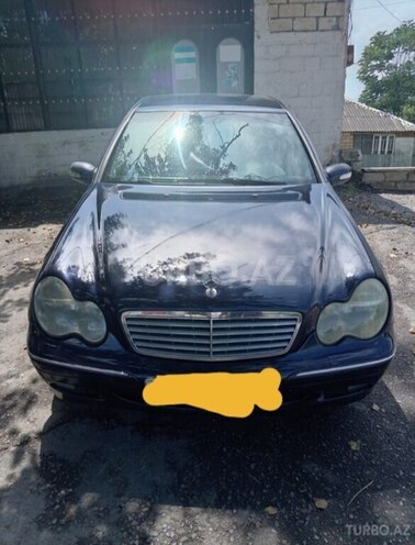 Mercedes C 240 4MATIC-1