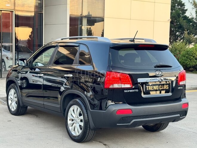 Kia Sorento-4