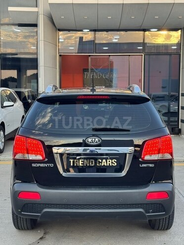 Kia Sorento-11