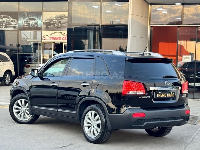 Kia Sorento-10