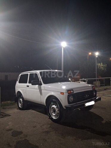 LADA (VAZ) Niva-8