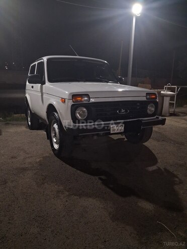 LADA (VAZ) Niva-1