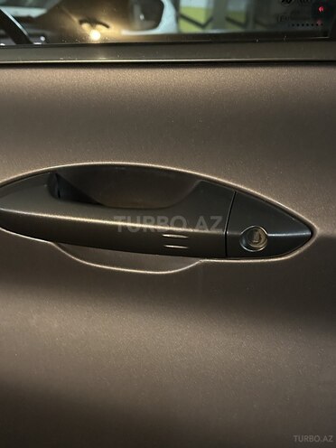 Geely Coolray-6