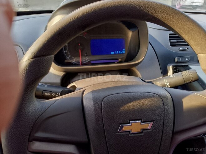 Chevrolet Cobalt-9