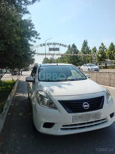 Nissan Sunny-5