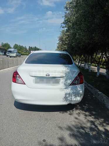 Nissan Sunny-7