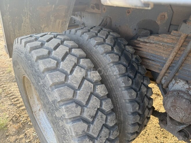 HOWO Sinotruk-12