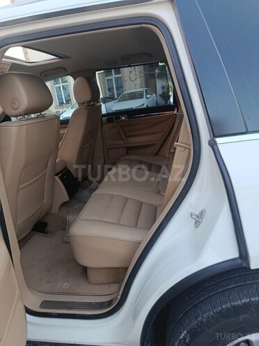 Volkswagen Touareg-7
