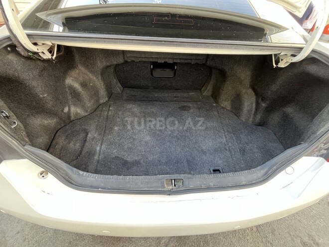 Toyota Camry-14