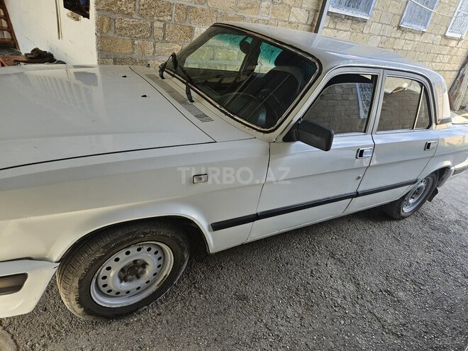 GAZ 3110 "Volga"-6