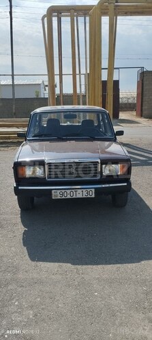 LADA (VAZ) 2107-1