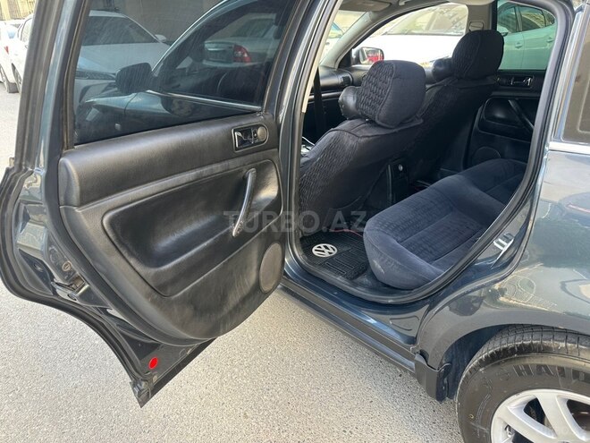 Volkswagen Passat-9