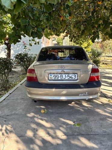 Opel Vectra-2
