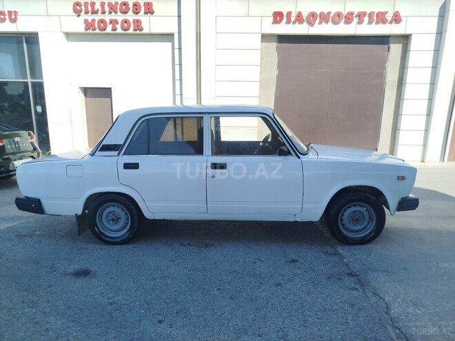 LADA (VAZ) 2107-5