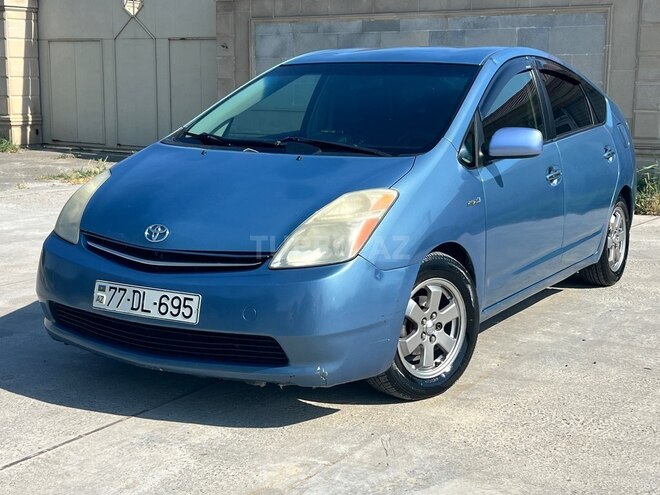 Toyota Prius-1