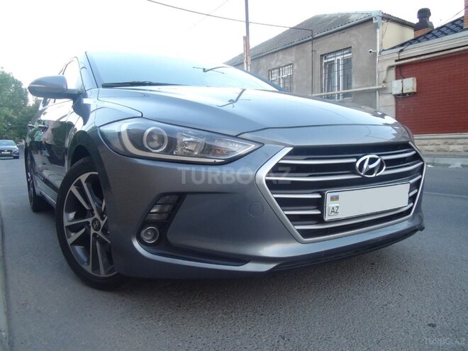 Hyundai Avante-2