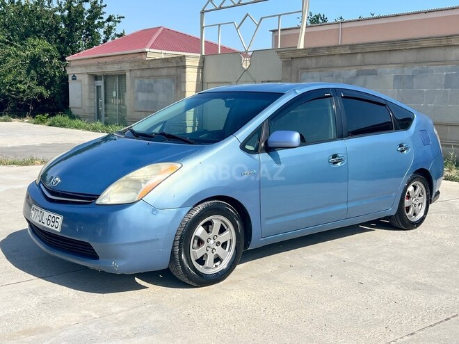 Toyota Prius-7