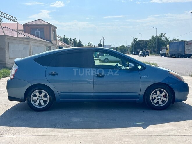 Toyota Prius-9