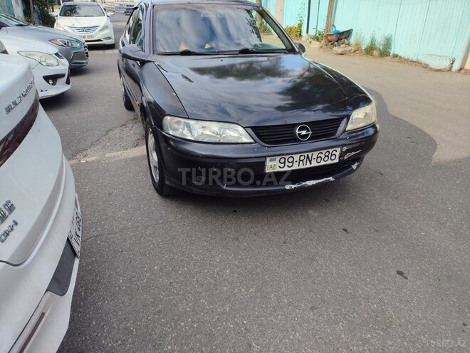 Opel Vectra-3