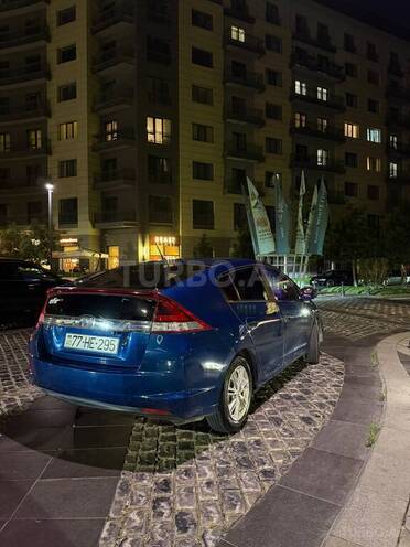 Honda Insight-5