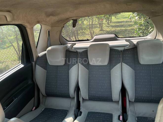 Renault Scenic-6