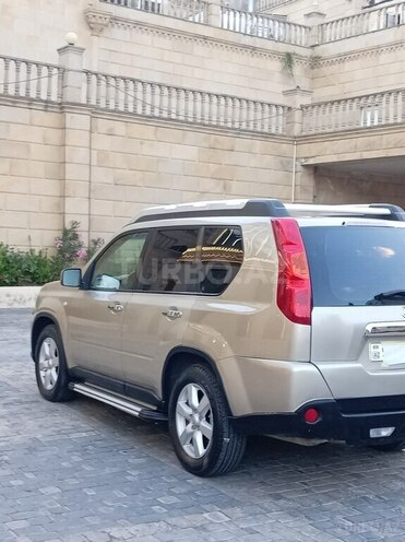 Nissan X-Trail-13