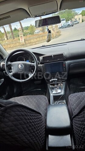 Volkswagen Passat-9