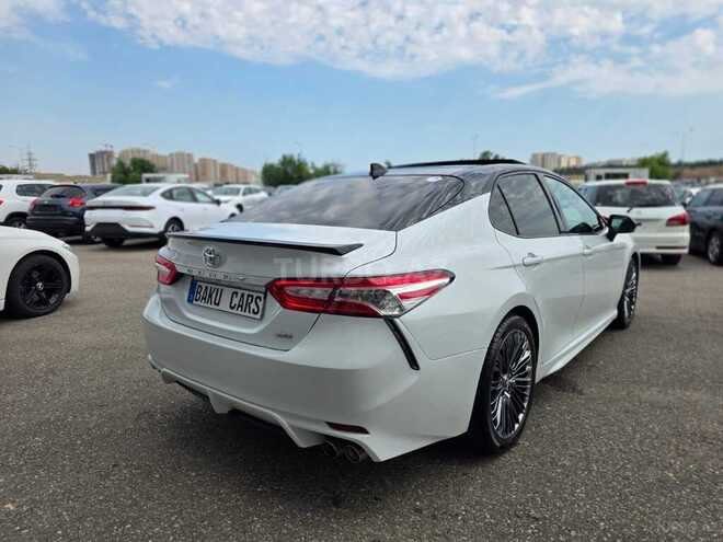 Toyota Camry-7