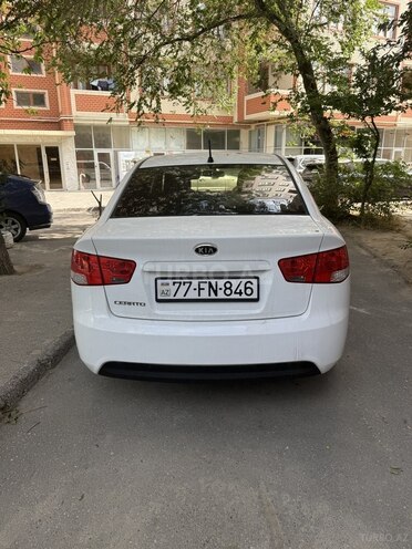 Kia Cerato-4