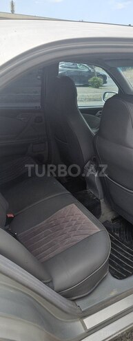 Mercedes E 220-4