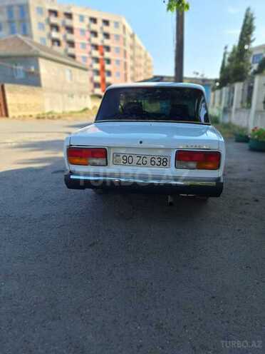 LADA (VAZ) 2107-2