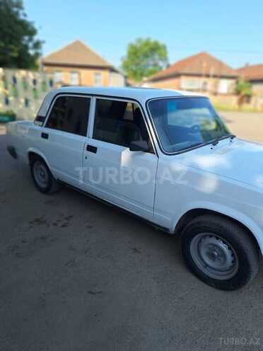 LADA (VAZ) 2107-5