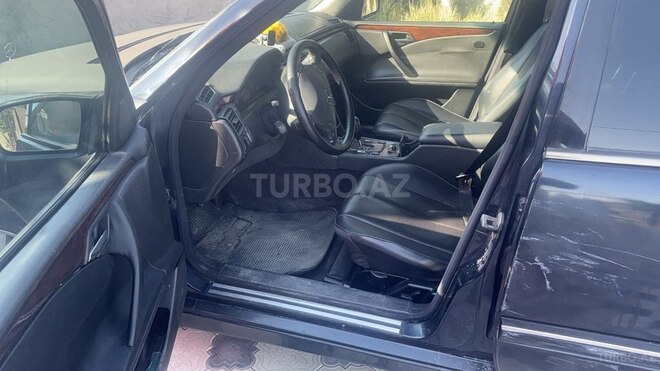 Mercedes E 200-4