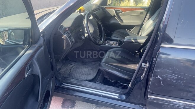 Mercedes E 200-9