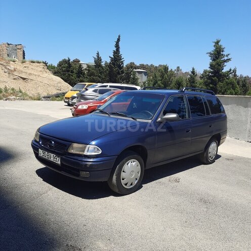 Opel Astra-4