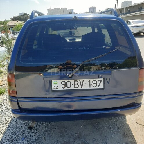 Opel Astra-9