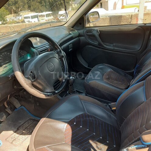 Opel Astra-11