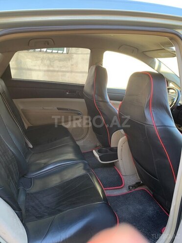 Toyota Prius-10