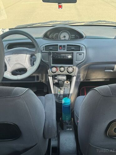Hyundai Matrix-2