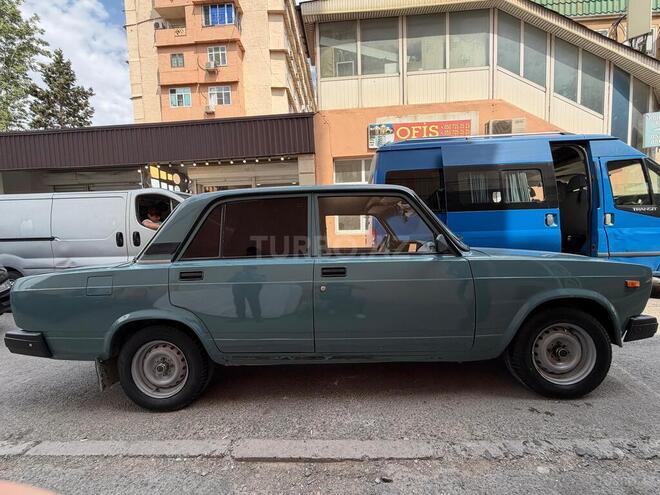 LADA (VAZ) 2107-4