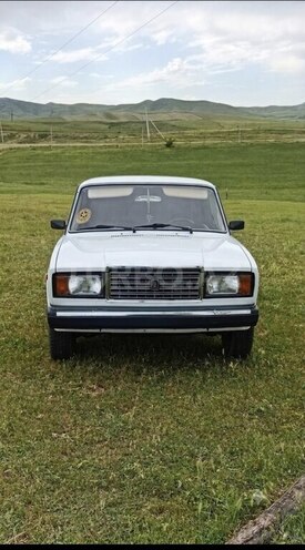 LADA (VAZ) 2107-1