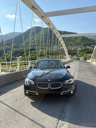 BMW 528-2